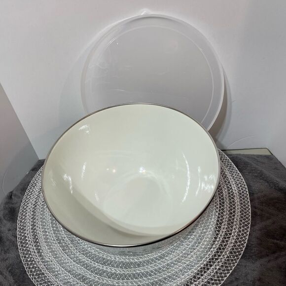 Pioneer Woman Enamel on Steel Mixing Bowl with Lid 4 Qt Sweet Rose NWT - Picture 4 of 10